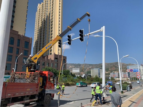 西宁市八一路交安工程